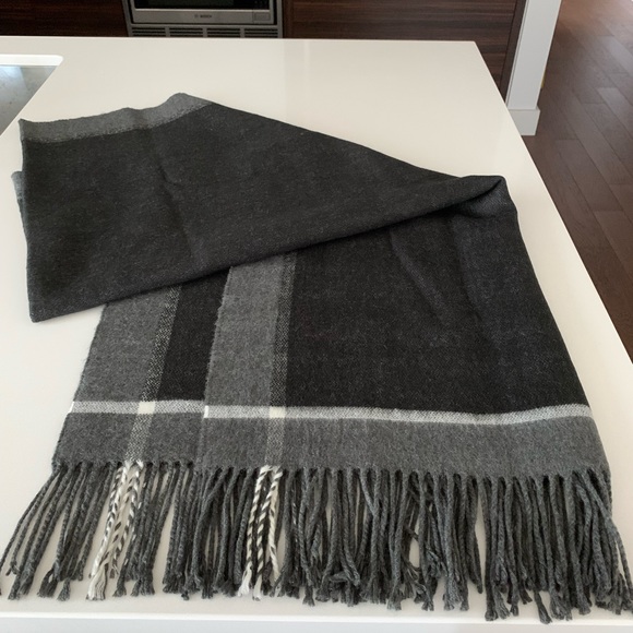 Ann Taylor Check Fringe Reversible Scarf, Heather Grey/Charcoal - Picture 1 of 7